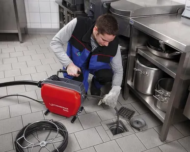 фото Прочистка канализации