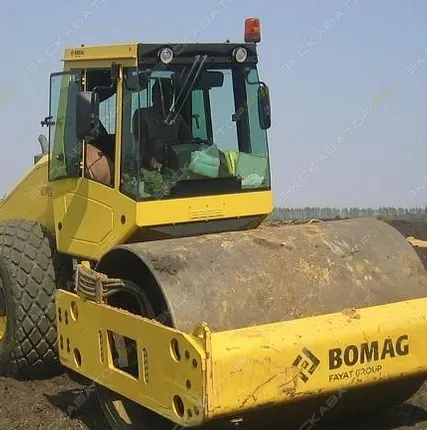 Фото №0 Аренда дорожного катка Bomag BW 213 D-4, Воронеж