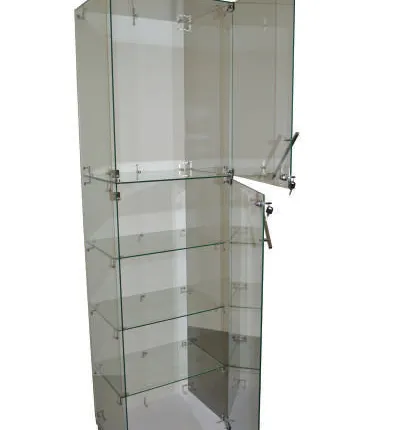 Фото №0 Витрина стеклянная в салон красоты