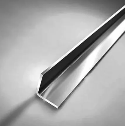 Фото №0 Уголок