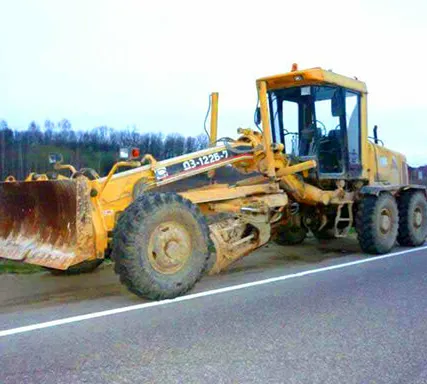 Фото №0 Аренда автогрейдера