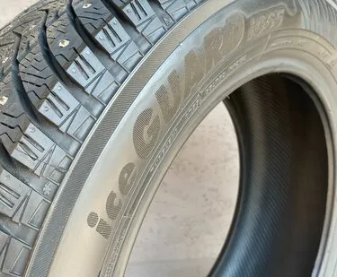 фото Yokohama Ice Guard IG65 215/65 R17 103T зимняя