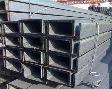 фото Швеллер стальной горячекатаный 30
в