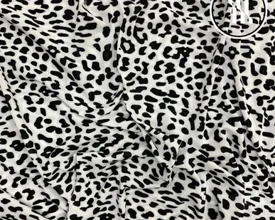 фото Масло принт Леопард, цв. Белый