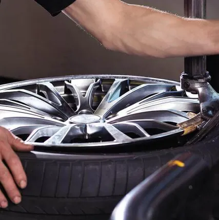 Фото №0 Монтаж/демонтаж шины R12