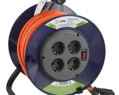 фото Удлинитель силовой RPx-4es-3x1.0-40m на пластик. катушке с/з 4гнезда 40м ПВС 3х1 Эра Б0043055