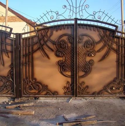 Фото №0 Ворота кованые