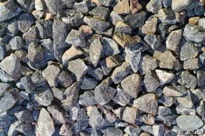 Фото №0 Щебень гранитный фракция 20-40