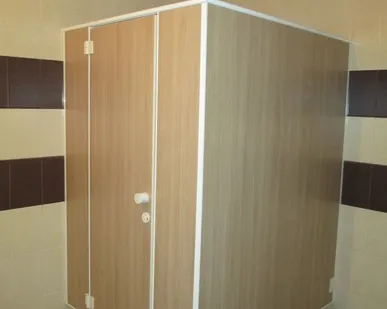 фото Туалетные кабинки