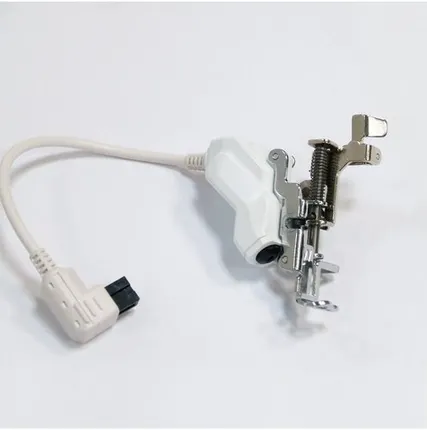 Фото №0 Швейная машина Brother INNOV-'IS V7, белый