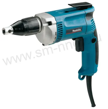 Фото №0 Шуруповерт электрический Makita 6802BV