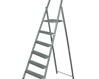 фото Лестница двухсекционная алюминиевая 8 ступеней 2,30/3,95м UFUK