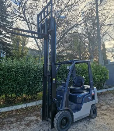 Фото №0 Вилочный погрузчик Nissan P1F1A15J