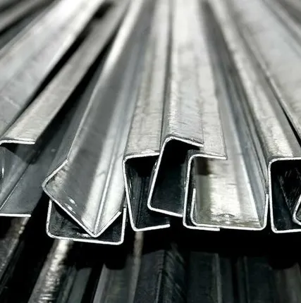 Фото №0 Швеллер г/к 12