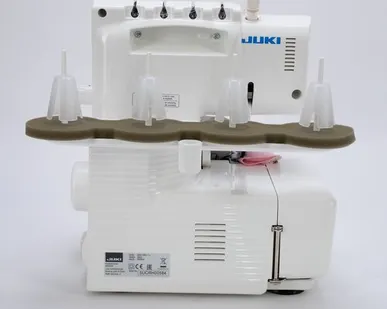 фото Оверлок Juki B950