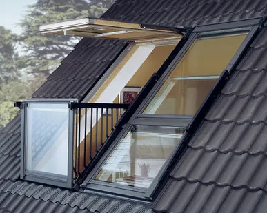 фото Мансардное окно Velux окно-балкон и терраса