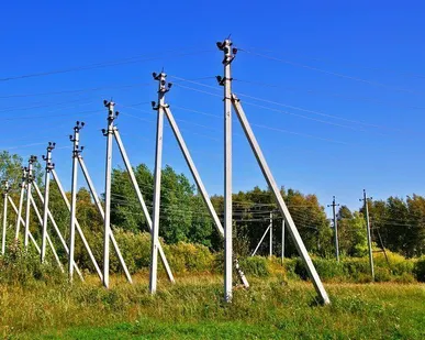 фото Опора ЛЭП железобетонная свободностоящая