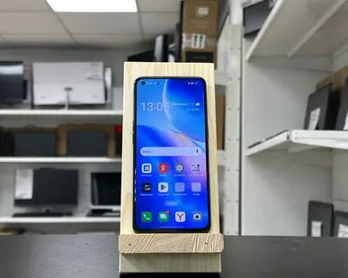 фото OPPO Reno5 5G, 8/128 ГБ