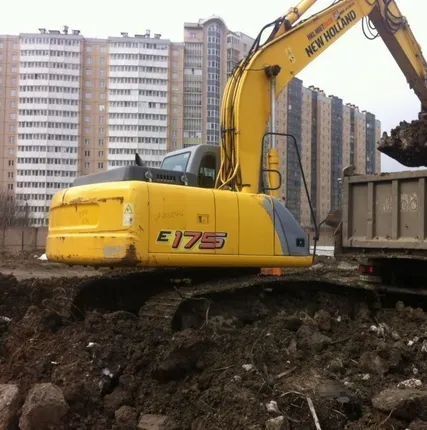 Фото №0 Аренда и услуги гусеничного экскаватора 1 м3