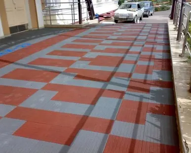 фото Резиновая крошка для детских площадок