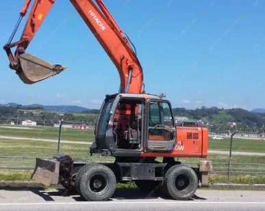 фото Аренда колесного экскаватора Hitachi ZAXIS 160W, Сочи