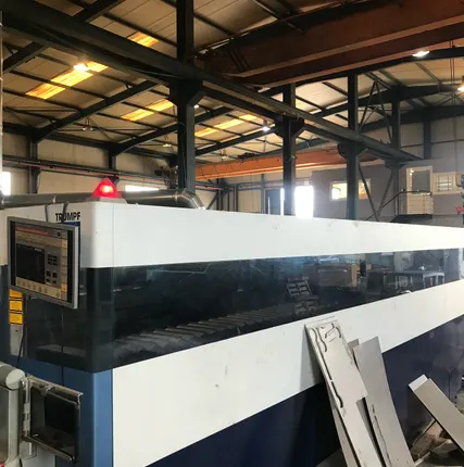 Фото №2 БУ лазерная установка TRUMPF TruLaser 3040 2010 года выпуска