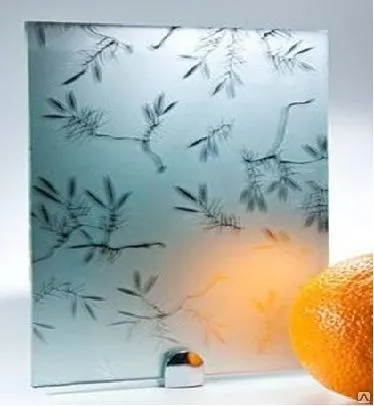 Фото №0 Зеркало узорчатое химического травления ДАЛИ серебро