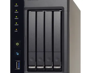 фото Сетевой накопитель NAS QNAP