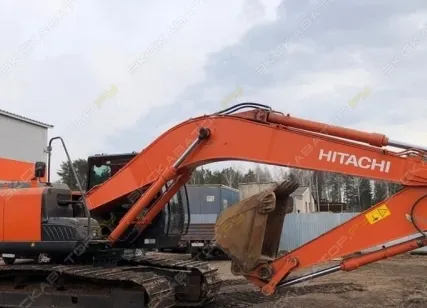 Фото №0 Аренда гусеничного экскаватора Hitachi ZX240-5G, Сыктывкар