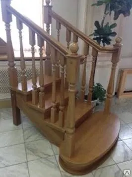 Фото №0 Лестница деревянная из березы