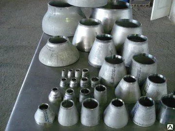 фото Переход нержавеющий 406,4х323,9х4 мм AISI 304L эксцентрический