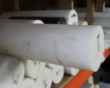 фото Полиацетал (POM) стержни Ø 3-500мм, дл. - 1000мм, 3000мм