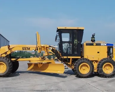 фото Аренда и услуги автогрейдера