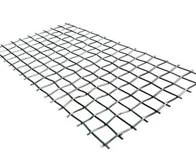 фото Сетка штукатурная 50x50 мм проволока 1.6 мм без покрытия (светлая)