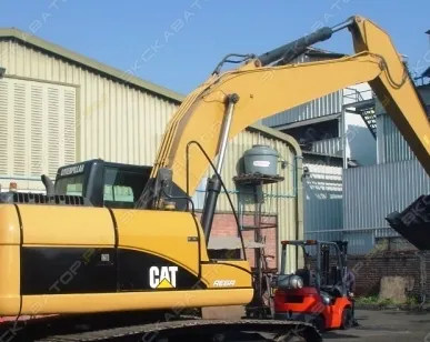 фото Аренда гусеничного экскаватора Caterpillar 320, Краснодар