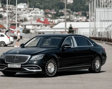 фото Аренда Мерседес Майбах с водителем