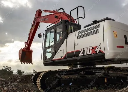 Фото №0 Аренда гусеничного экскаватора Link-Belt 210 X2, Санкт-Петербург