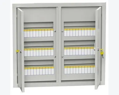 фото Щит навесной металлический ЩРн-72з IP31 с замком ИЭК