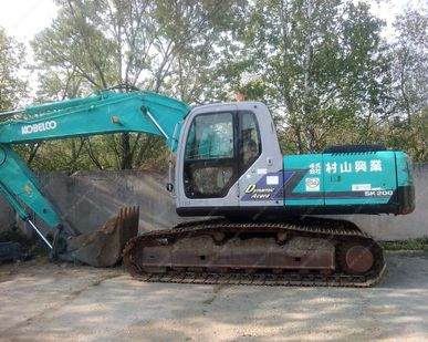 фото Аренда гусеничного экскаватора Kobelco SK200-6E, Хабаровск