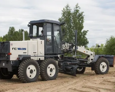фото Автогрейдер ГС-18.05