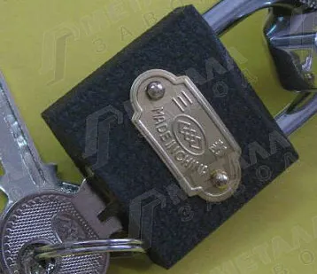 фото Навесной замок