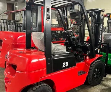 фото Погрузчик дизельный четырехопорный Hangcha CPCD20-AG2