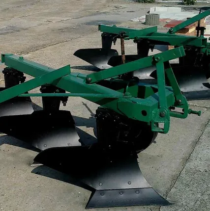 Фото №0 Плуг трехкорпусный навесной ПЛН 3-35 без предплужников 