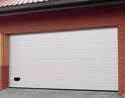 Фото №0 Монтаж секционных ворот