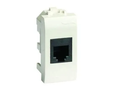 фото Розетка компьютерная 1-м СП Brava 1мод. RJ45 5E (разъем AMP) бел. DKC 76646B