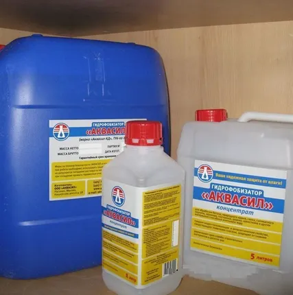 Фото №0 Проникающая пропитка для кирпича зашита от влаги гидрофобизатор АКВАСИЛ