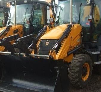 фото Погрузчик-экскаватор JCB (Аренда )