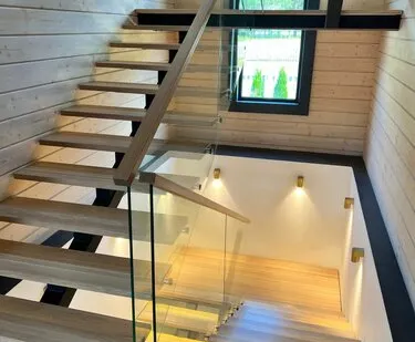 фото стеклянный перила ограждений