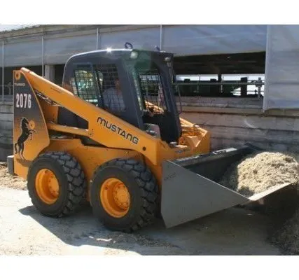 Фото №0 Аренда и услуги мини-погрузчика 0,5 м3