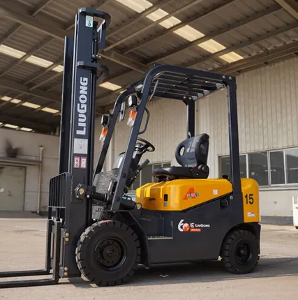 Фото №0 LiuGong CPCD15 Xinchai (1,5 тонн) Вилочный погрузчик (автопогрузчик, кара)